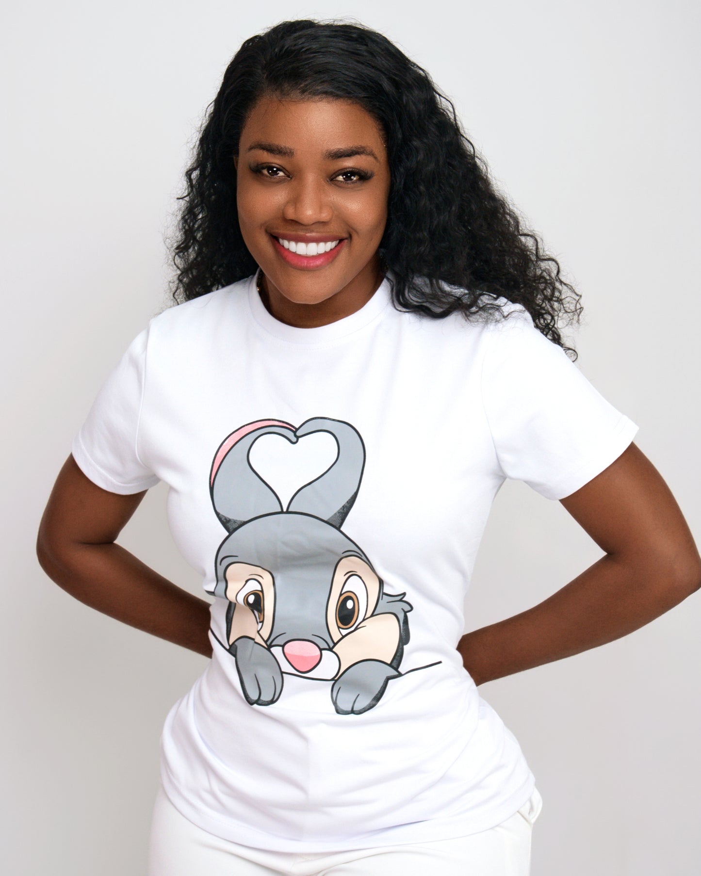 T-SHIRT FEMENINA COM MODELO  COELHO ( KK35060)